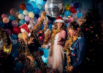 Yılbaşı nedir, ne zaman kutlanmaya başlandı? Christmas ile Farkı Nedir?