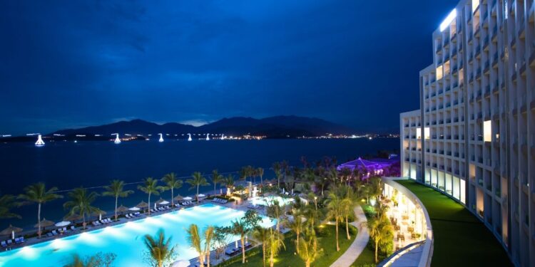 Otellerde Bedava Konaklamak