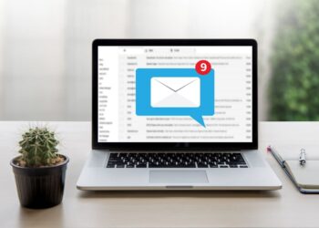 şirket maili açmak